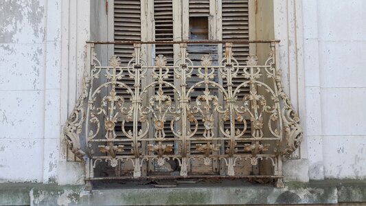 House abandoned old house old window photo