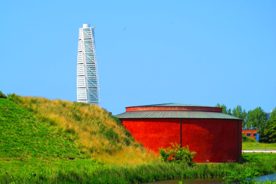 Turning torso architecture photo