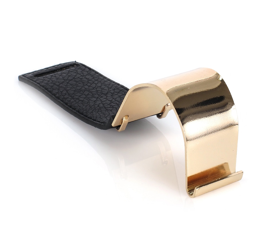 Packshot hermes bracelets