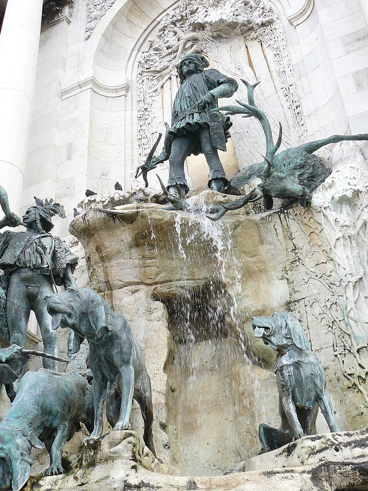 Matthias church buda castle architecture