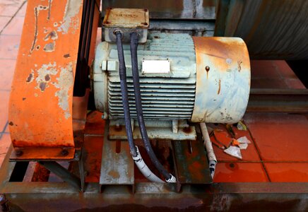 Mechanical plant tubers rust