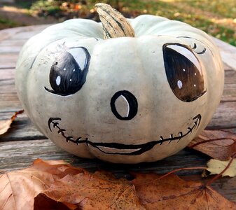 One decoration fall