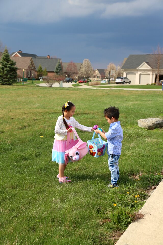 Siblings children