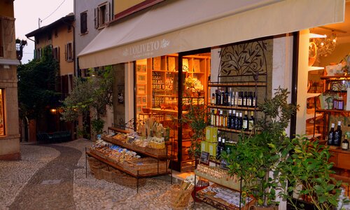 Pebbles lane alimentari