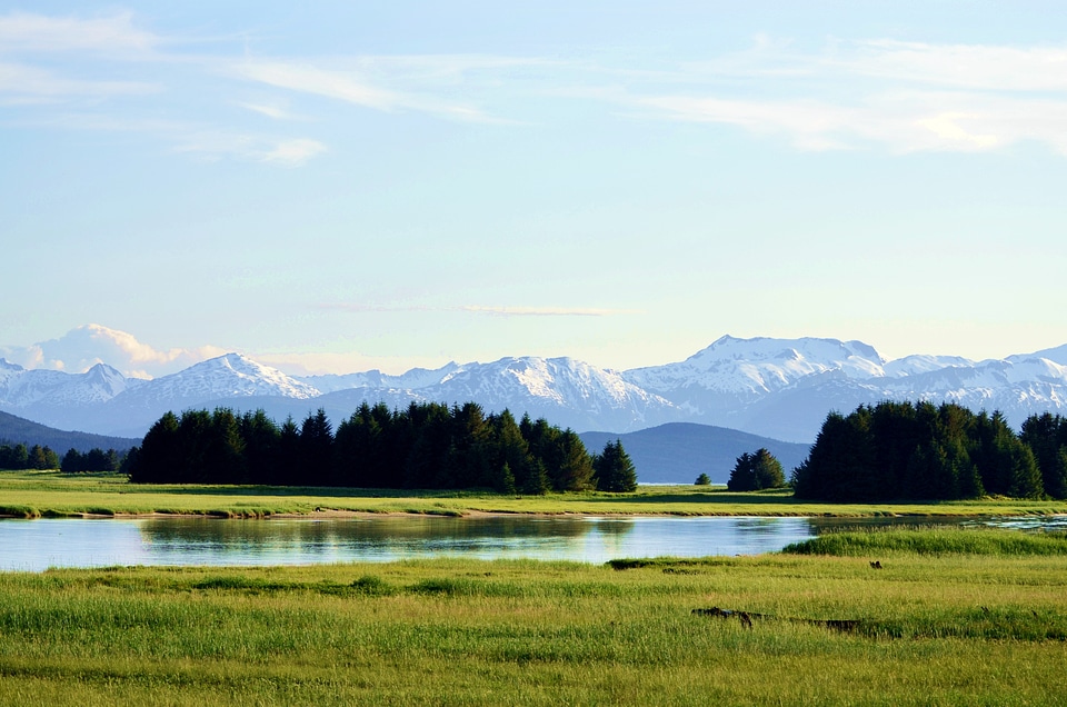 Alaska scenery mountains ocean and mountains