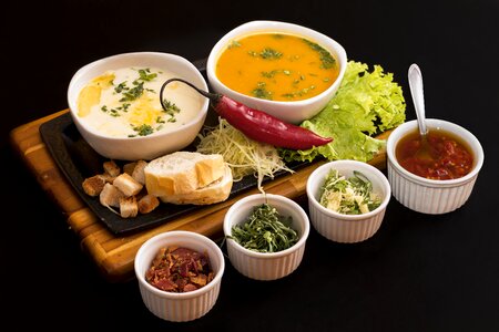 Broths power supply meal