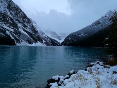 Lake louis canada photo