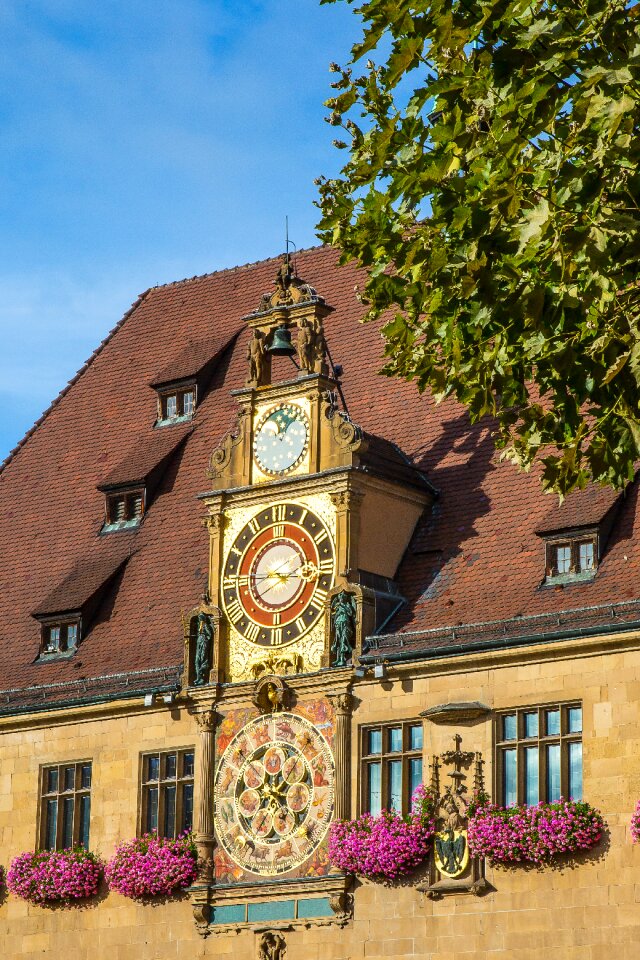 Dial clock historic center