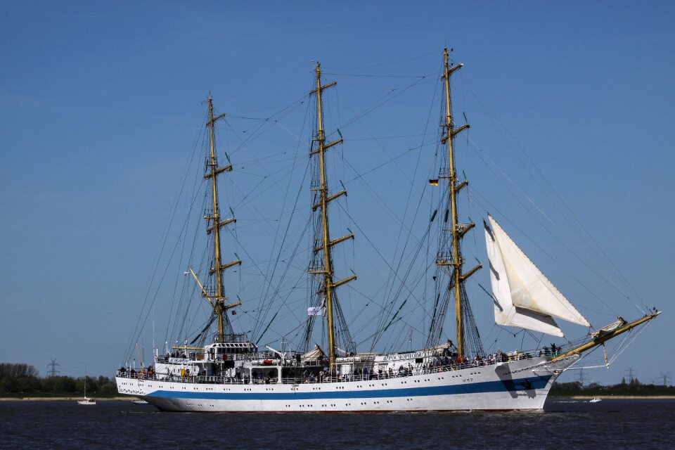 Boat seafaring historically