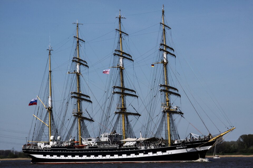 Boat seafaring historically