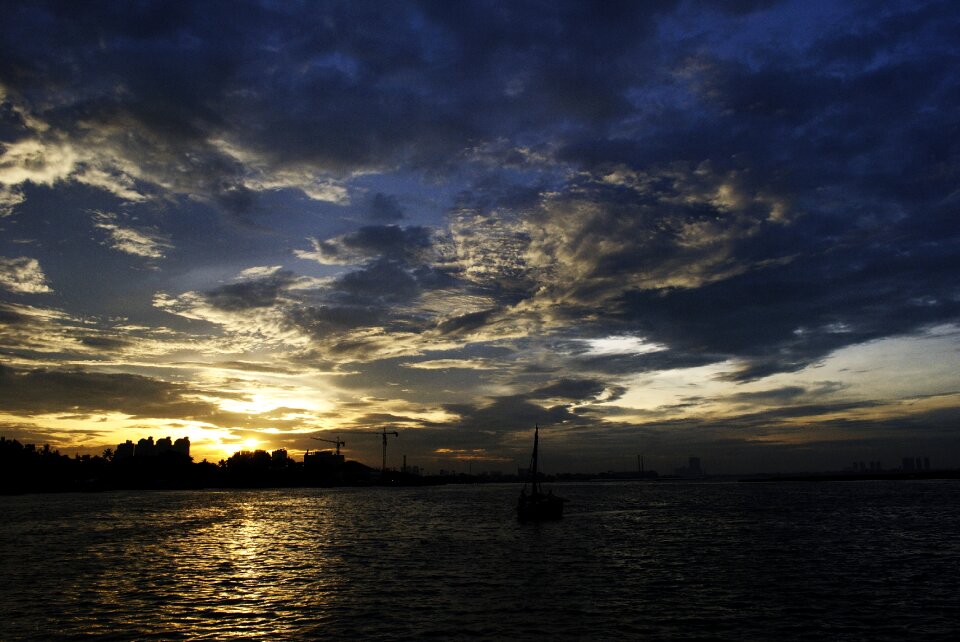 The sea water the natural scenery