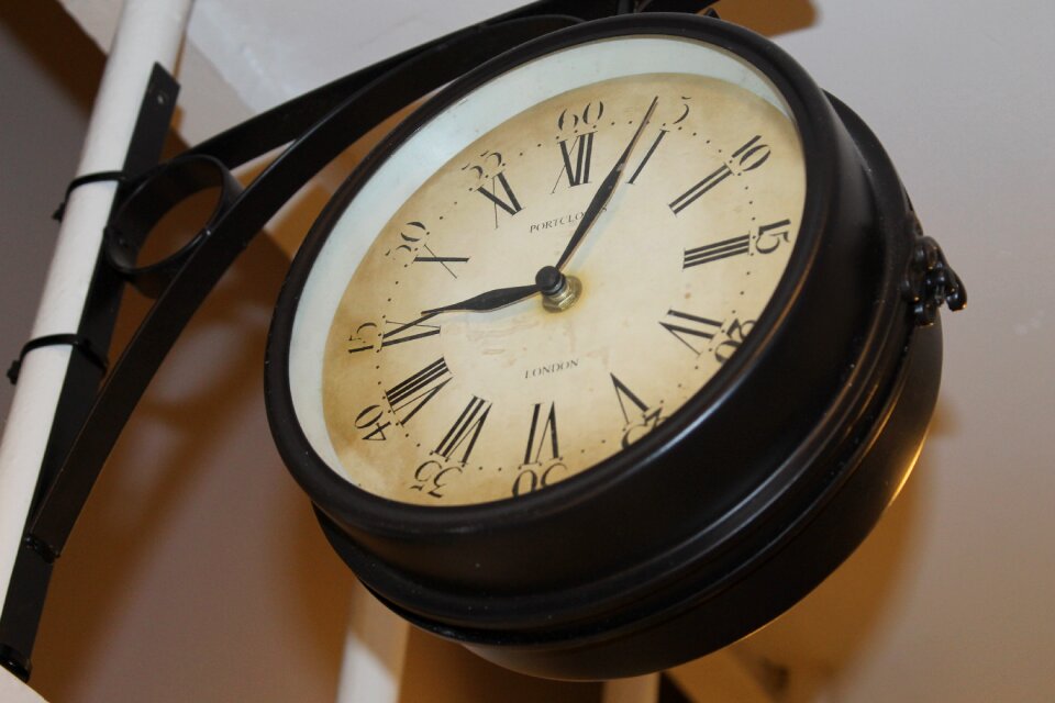 Vintage old hour