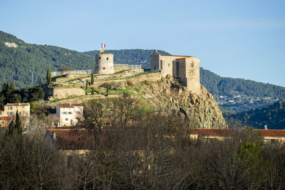 Castle the guard var
