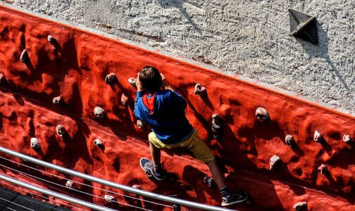 Child suspended rope