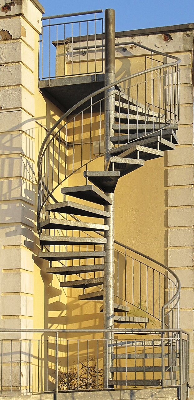Steel stairs steel spiral staircase metal construction