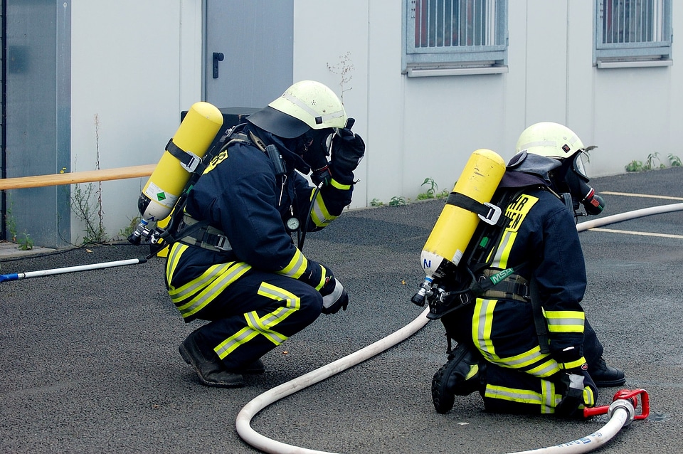 Breathing apparatus respiratory protection hose