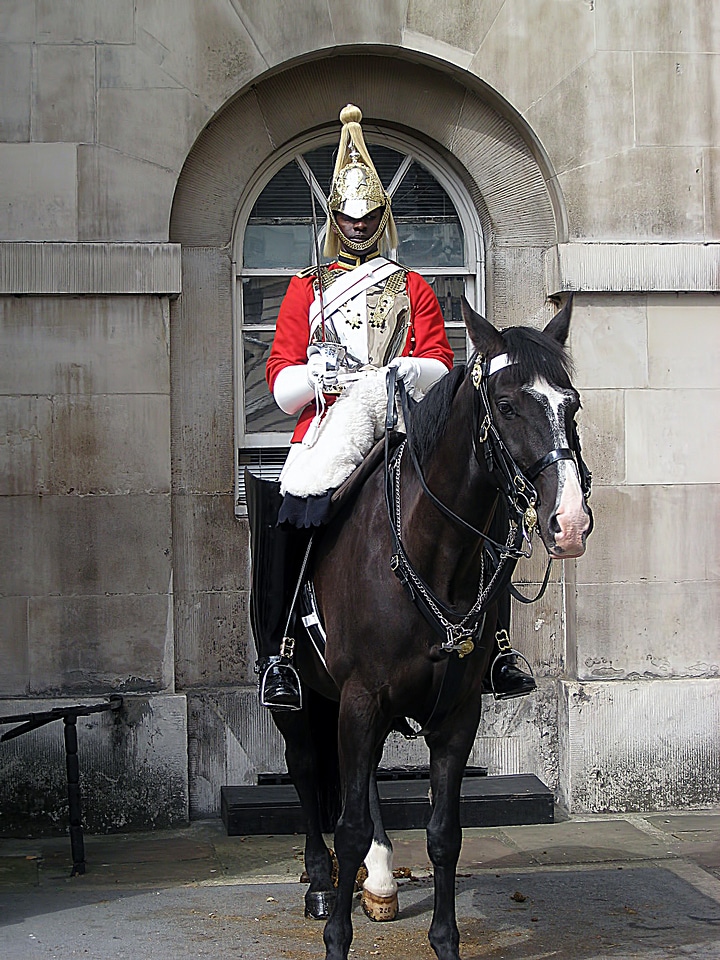 Guard london english