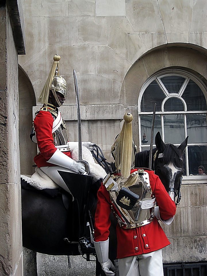 Guards london english