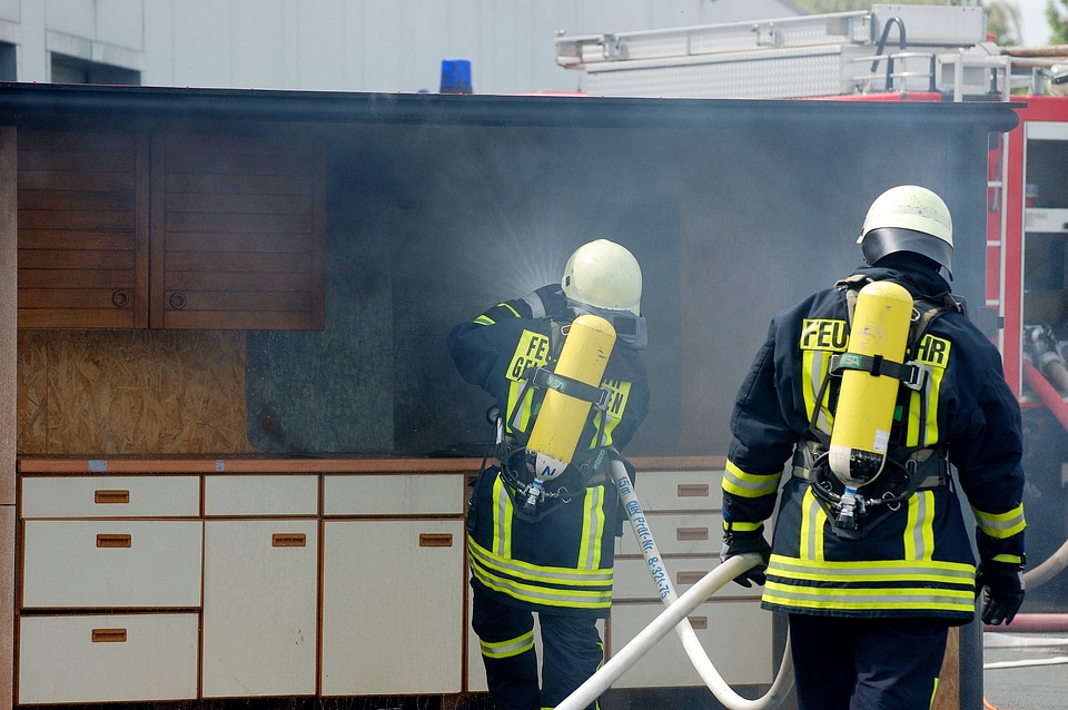 Delete fire fighter water