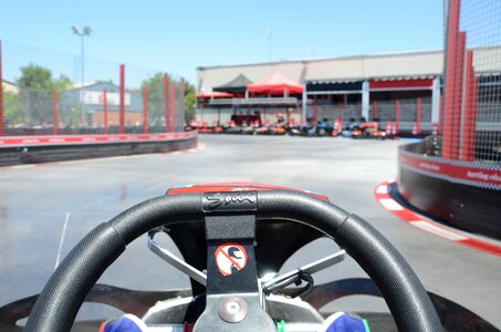 Karting circuit engine