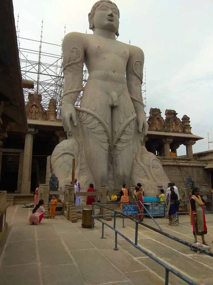 Bahubali shravanabelagola