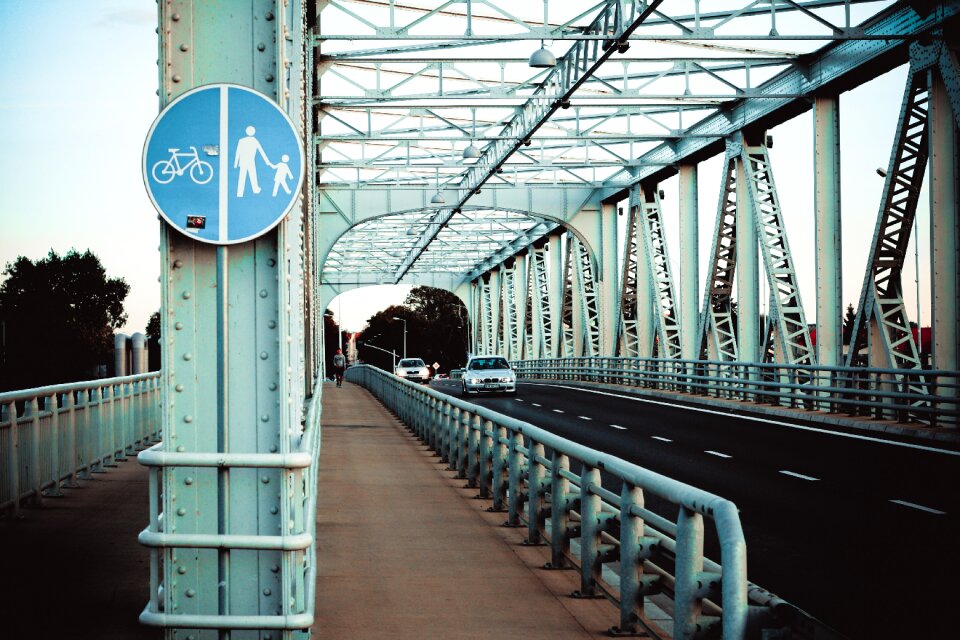 The design of the the viaduct traction