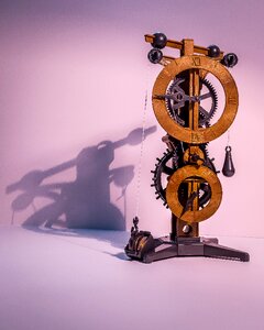 Mechanism clock pink clock