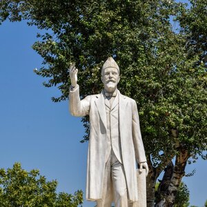 Monument eleftherios venizelos politician