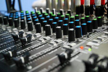 Music electronics audio