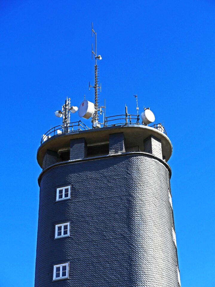 Slate slate cladding antennas