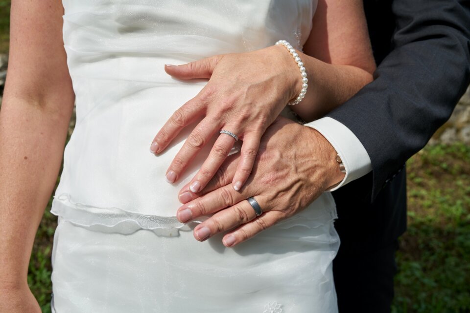 Strauss rings marry