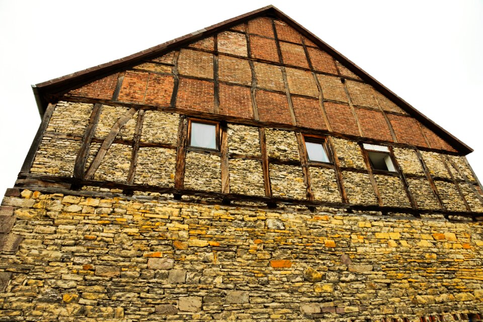 Old house truss architecture