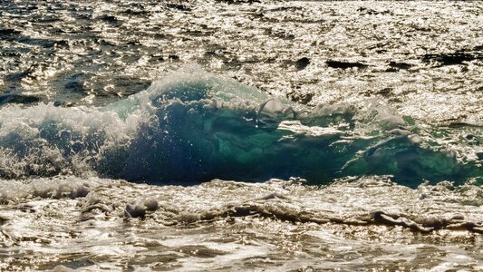 Splashing light sunshine