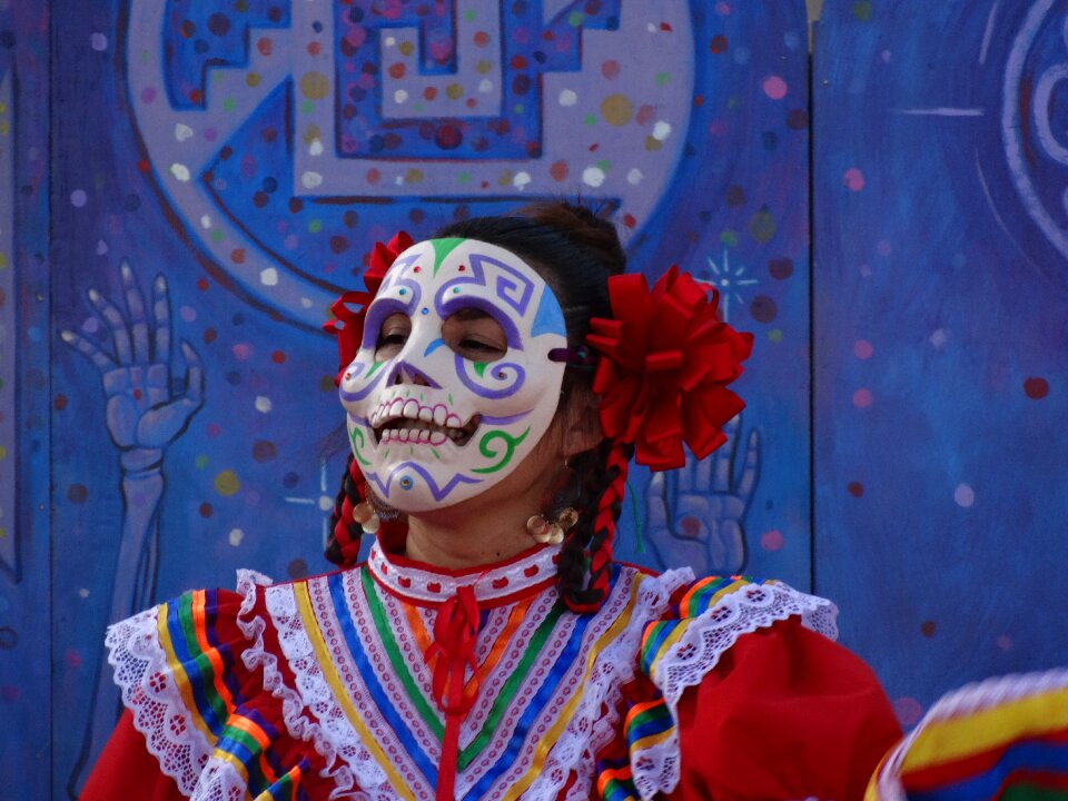 Celebration costume woman