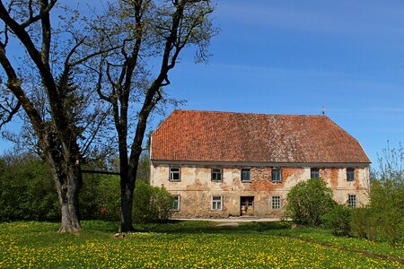 Old country cottage