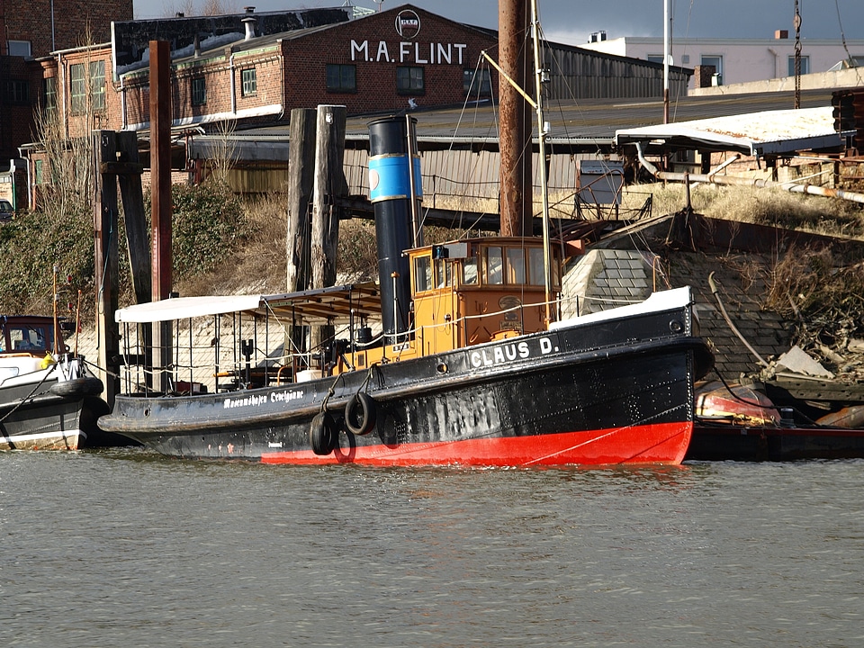 Port museum ship elbe