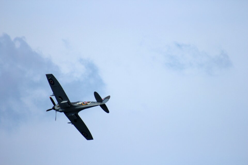 British aircraft airplane