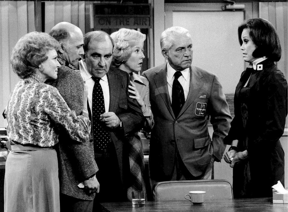 Georgia engel ted knight mary tyler moore