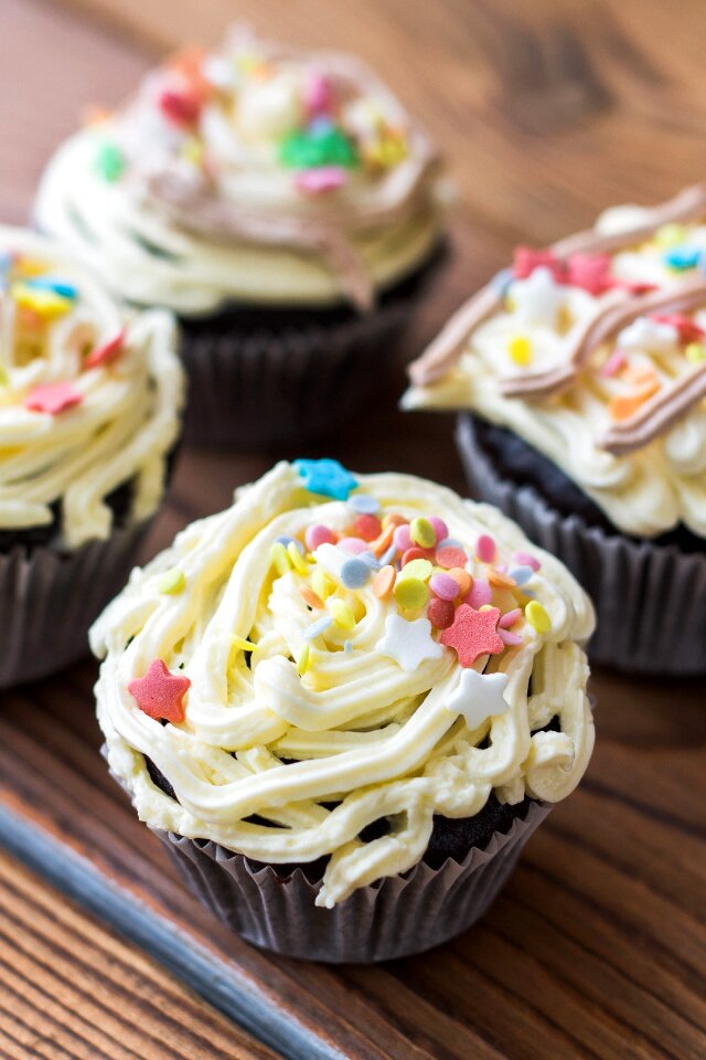 Confectionery cake dessert