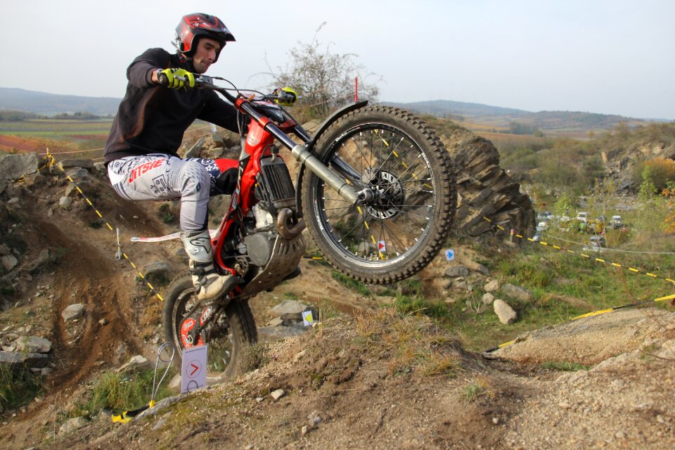 Motorsport jump competition