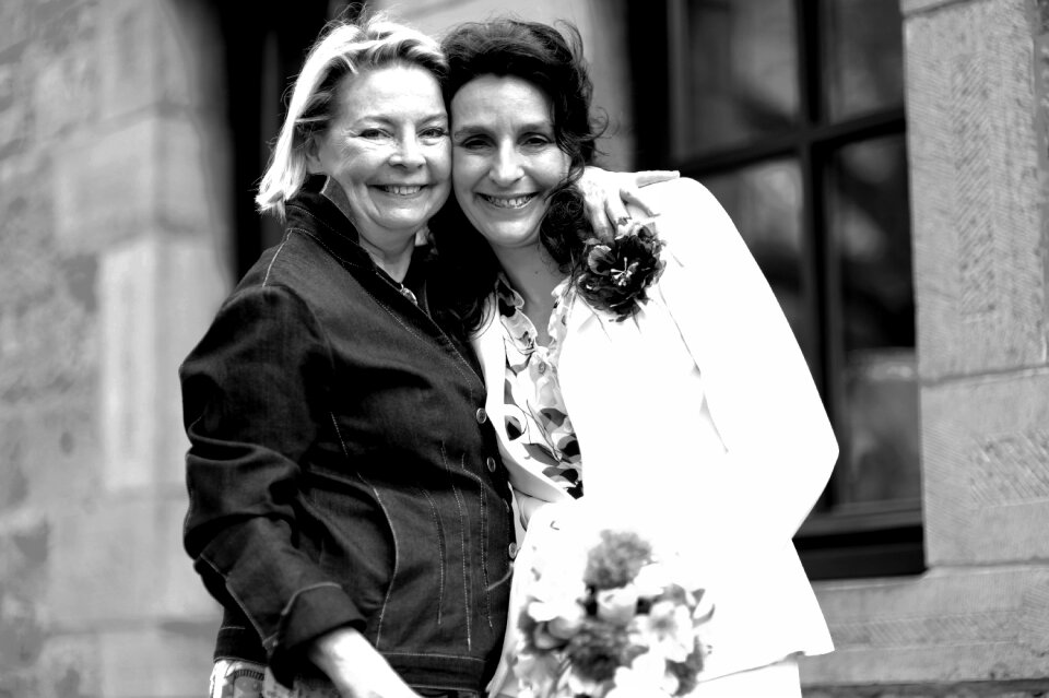 Kindness relationship mother daughter