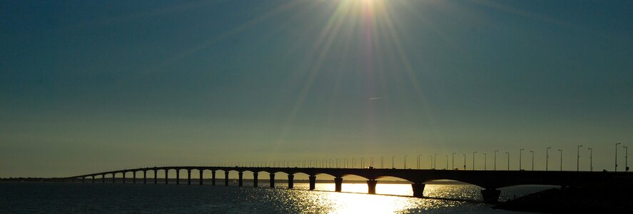 Ile de re bridge sea