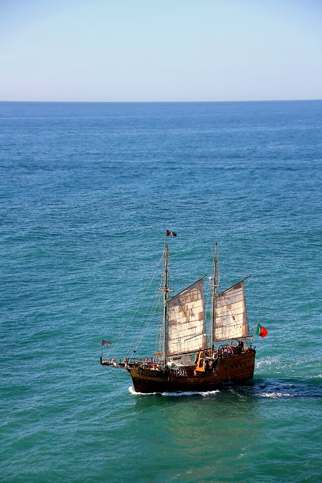 Sail ship corsair