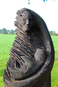 Woman statue sculpture