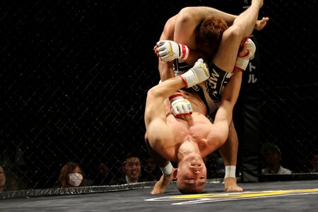Cage maza maza fight