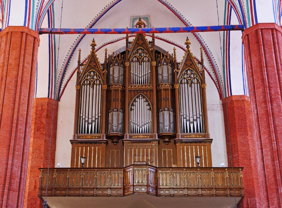 Pointed arches brick gothic old organ
