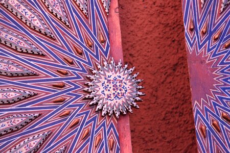 Marrakech door red city photo