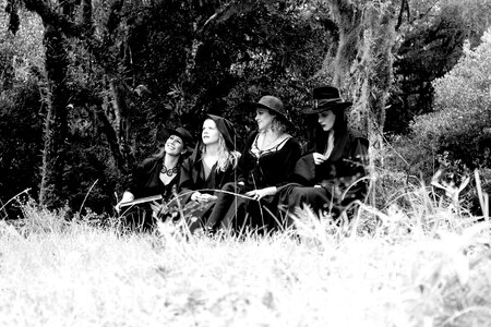 Study helloween day-of-witches