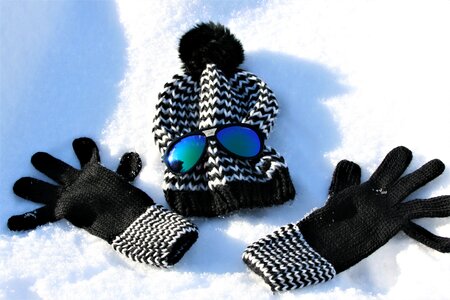 Snow glasses frost
