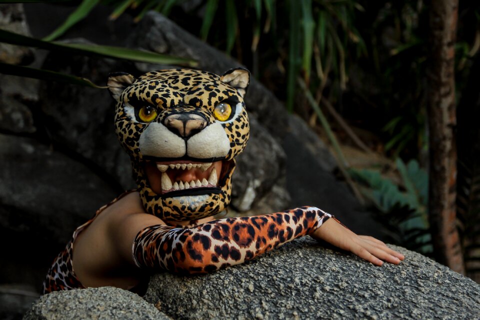 Natural costume travel